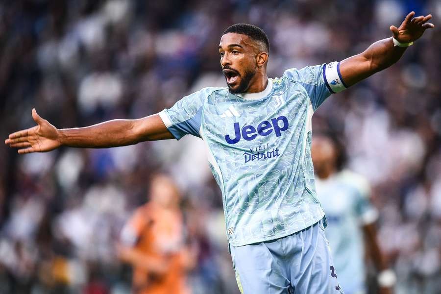 El Barcelona piensa en el fichaje de Gleison Bremer