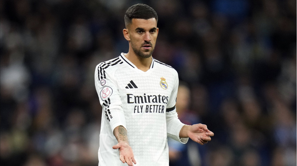 Dani Ceballos directing the game for Real Madrid