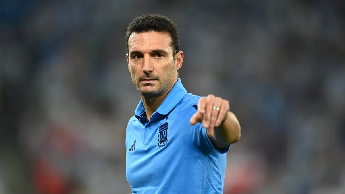 Lionel Scaloni durante un partido de Argentina