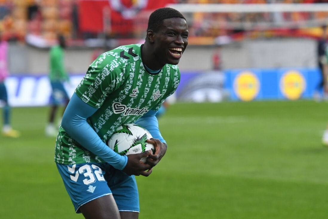 Nobel Mendy se va al Rayo Vallecano