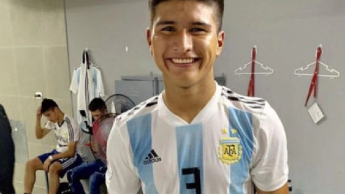 Bruno Amione, otro interesante central en la órbita del Betis "Foto: Marca"