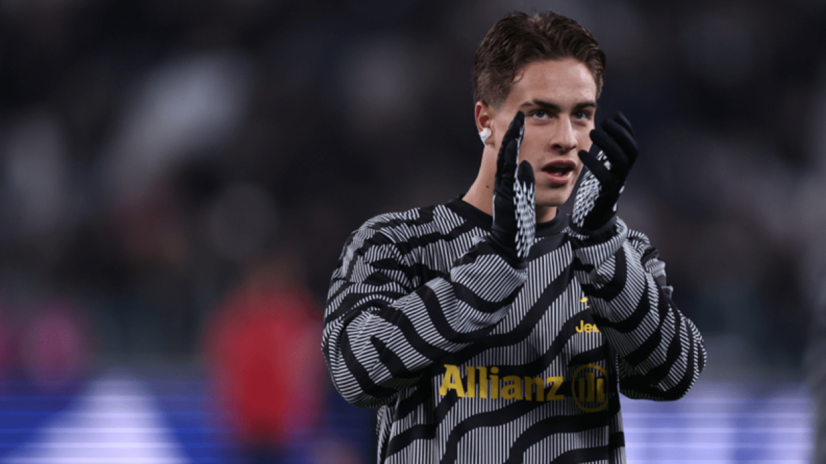 La Juventus recibe una doble oferta top por Kenan Yildiz