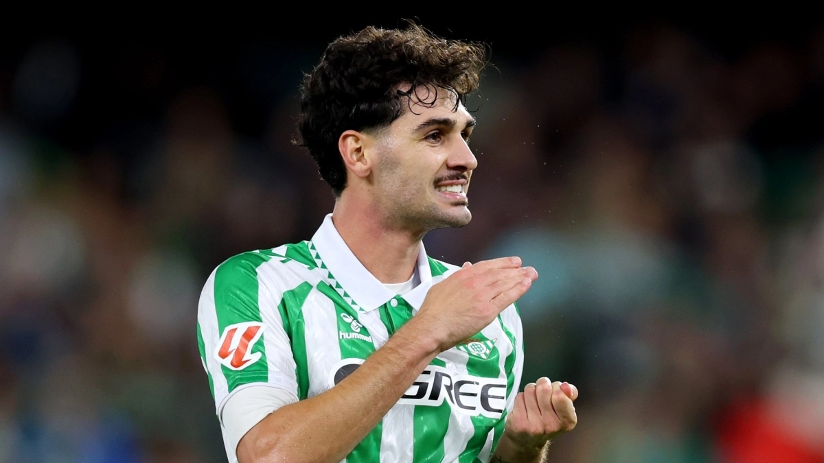 Los 8 candidatos del Betis para suplir a Johnny Cardoso