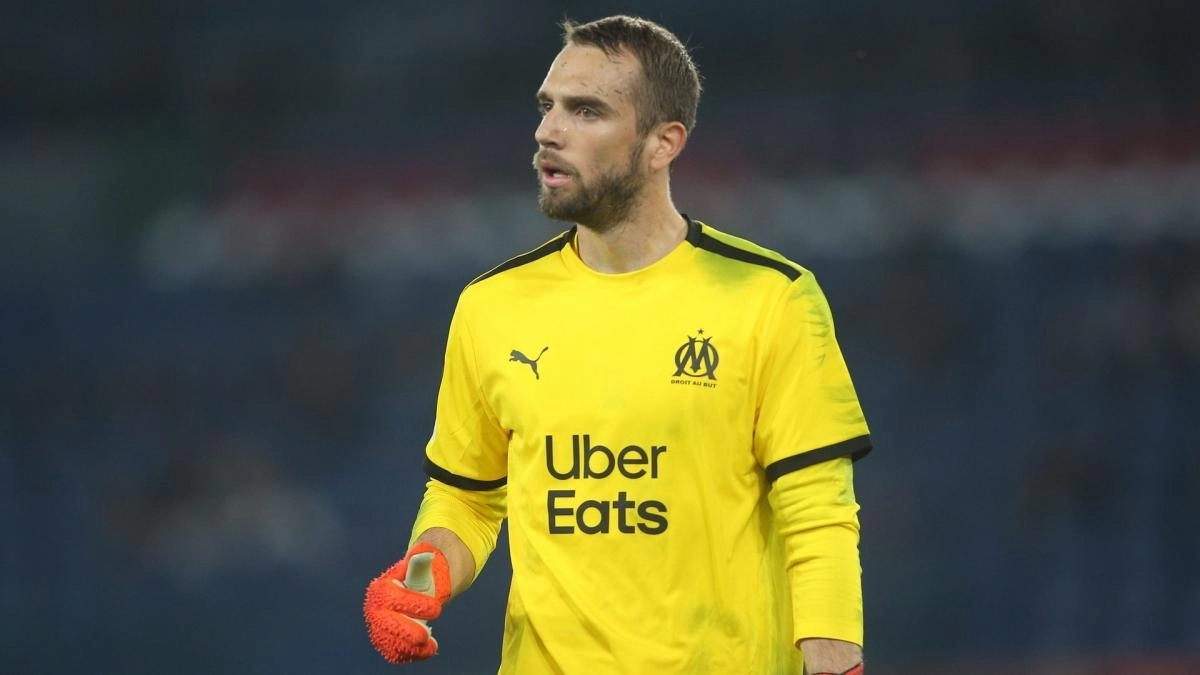 Pau López, current goalkeeper of Deportivo Toluca
