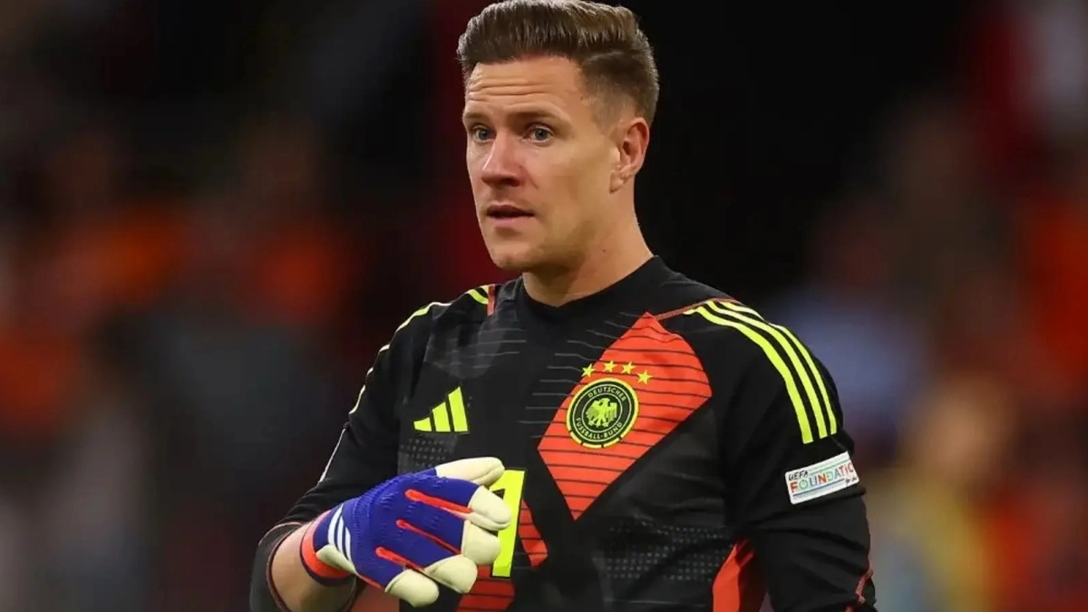 <p>Marc-André Ter Stegen, offered to 3 big clubs in Europe.</p>