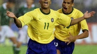 Los 5 mejores brasileños que vistieron la camiseta del Barça / Jotdown.com