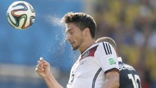 Mats Hummels, experimentado central que podría fichar por la Real Sociedad