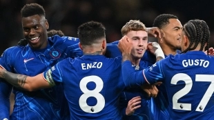Chelsea wants to steal a signing from Manchester City in the final days of the transfer market