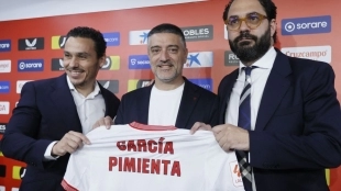 <p>García Pimienta, coach of Sevilla</p>
