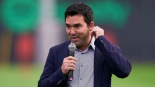 Deco, miembro de la dirección deportiva del Barcelona