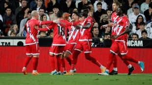 Los jugadores del Rayo Vallecano celebran un gol del equipo