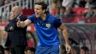 <p>Íñigo Pérez, coach of Rayo Vallecano</p>