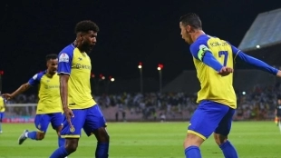 Los jugadores del Al Nassr celebran un gol de Cristiano Ronaldo