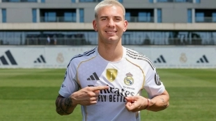 Franco Mastantuono durante su presentación con el Real Madrid