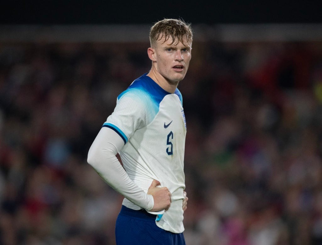 Everton does not listen to offers for Branthwaite