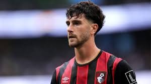 Emery pushes for Aston Villa to close a free transfer deal