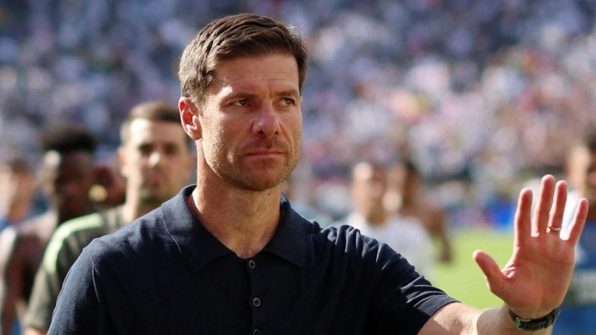 Xabi Alonso, frustrated with Real Madrid