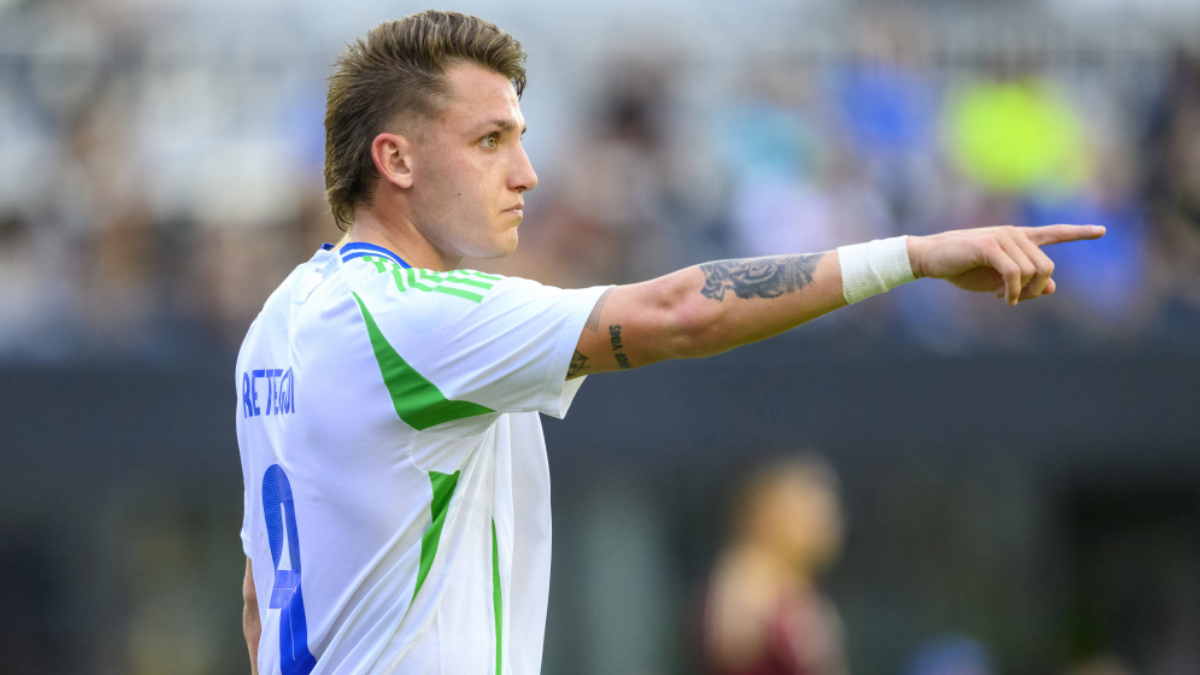Mateo Retegui celebra un gol anotado con Italia
