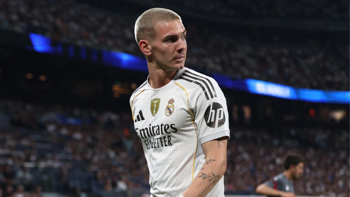 Franco Mastantuono durante un partido del Real Madrid