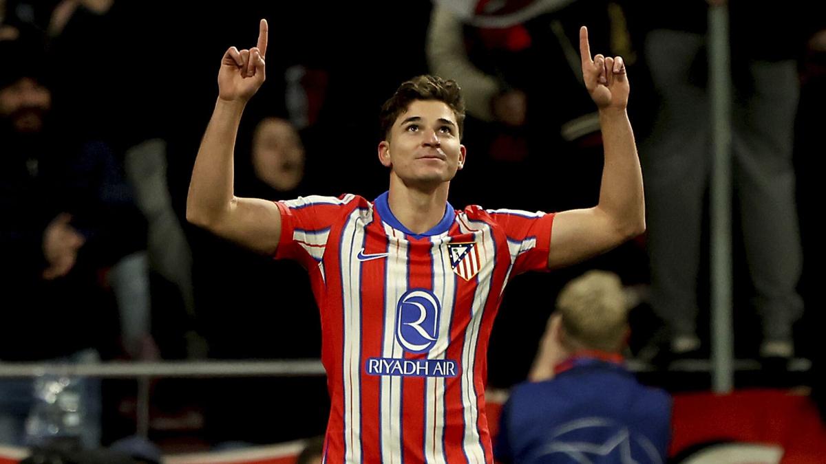 Barcelona wants to sign Julián Álvarez
