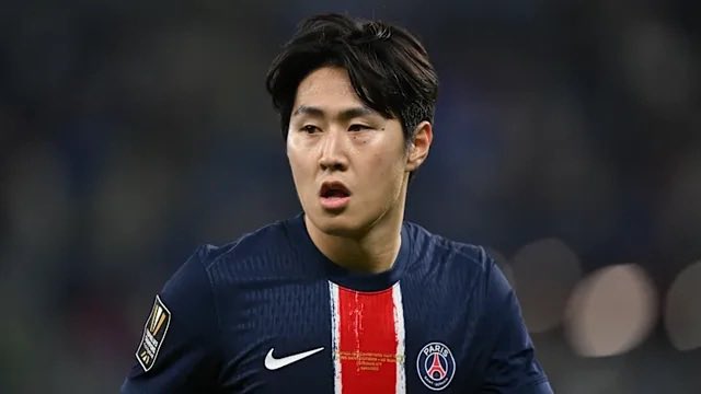 El Atlético de Madrid reactiva su interés en el fichaje de Kang In Lee, quien pidió salir del PSG