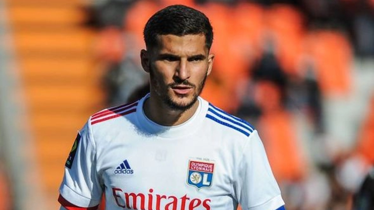 Rumores de fichajes: La Juve ofrece un jugador como moneda de cambio por Aouar. Foto: calciomercato.it