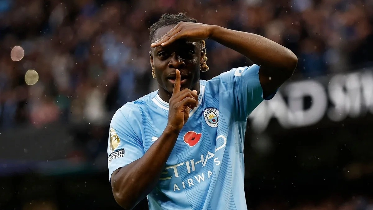 Doku destruye a Jack Grealish en el City / Daily Trust