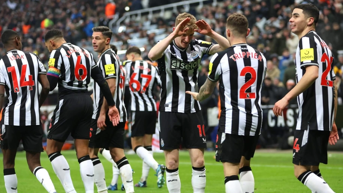 Los 2 jugadores que quiere vender el Newcastle en verano