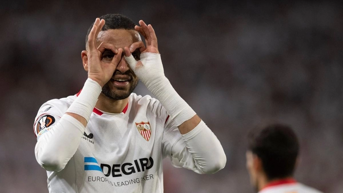 Youssef En-Nesyri, former Sevilla player and currently with Fenerbahce in Turkey.