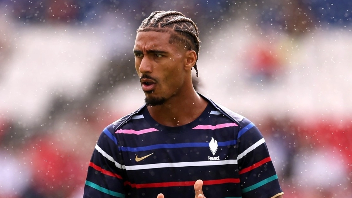 The 3 Premier League clubs pursuing the signing of Loïc Badé