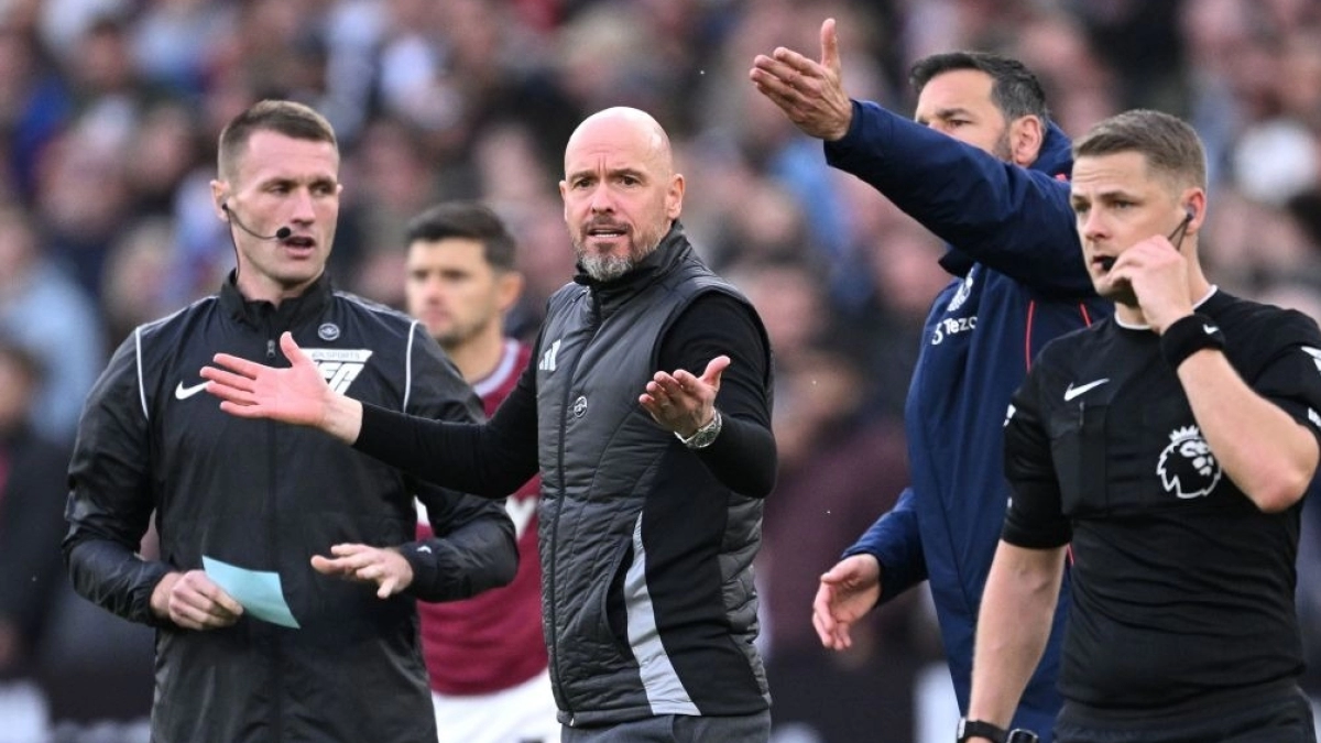 Manchester United is already negotiating with Erik Ten Hag's replacement.