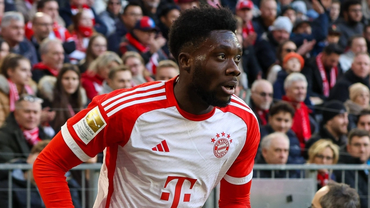 Alphonso Davies has nothing signed with Real Madrid or any other club / FCBayern.