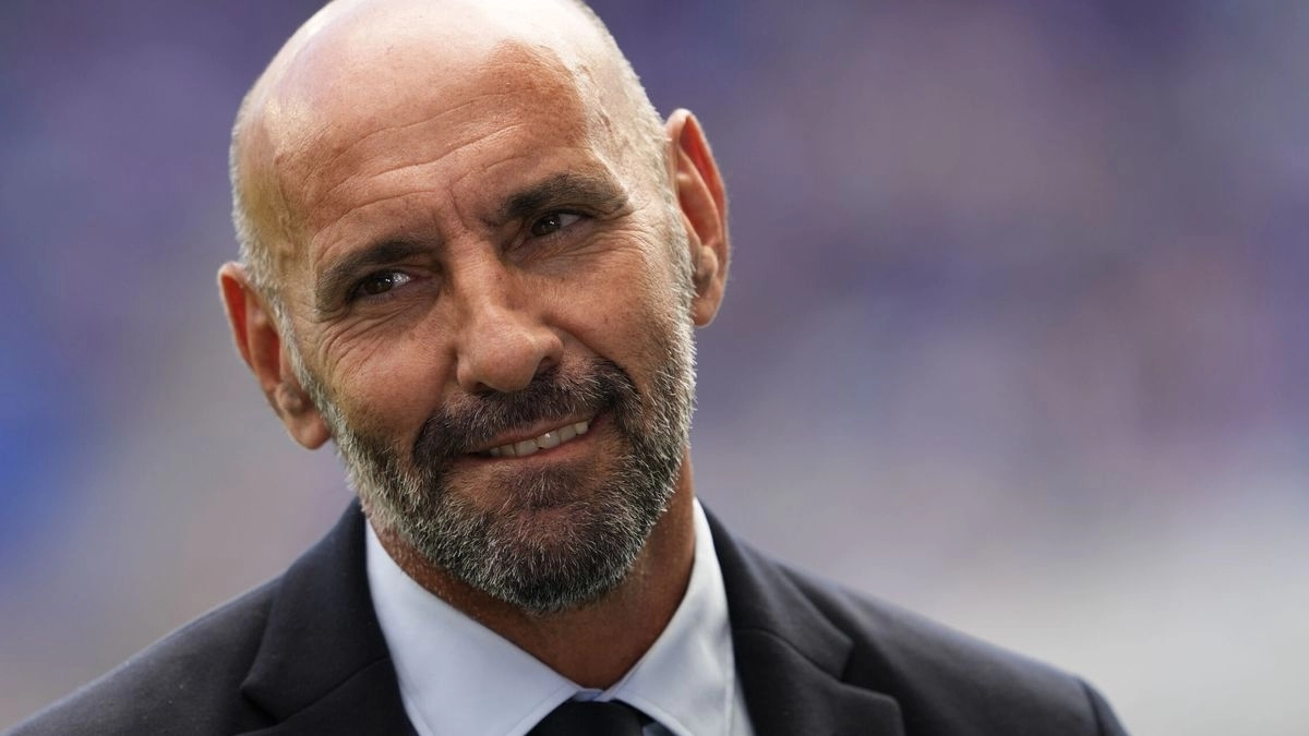 Monchi, director deportivo del Aston Villa