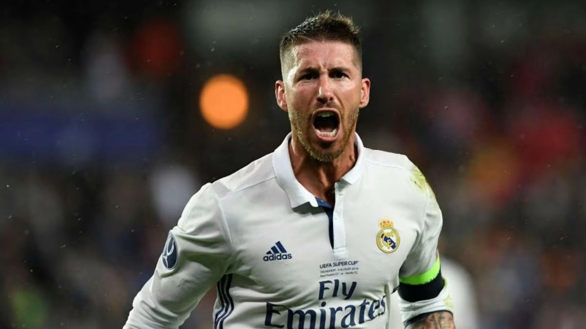 Sergio Ramos celebra un gol con la camiseta del Real Madrid