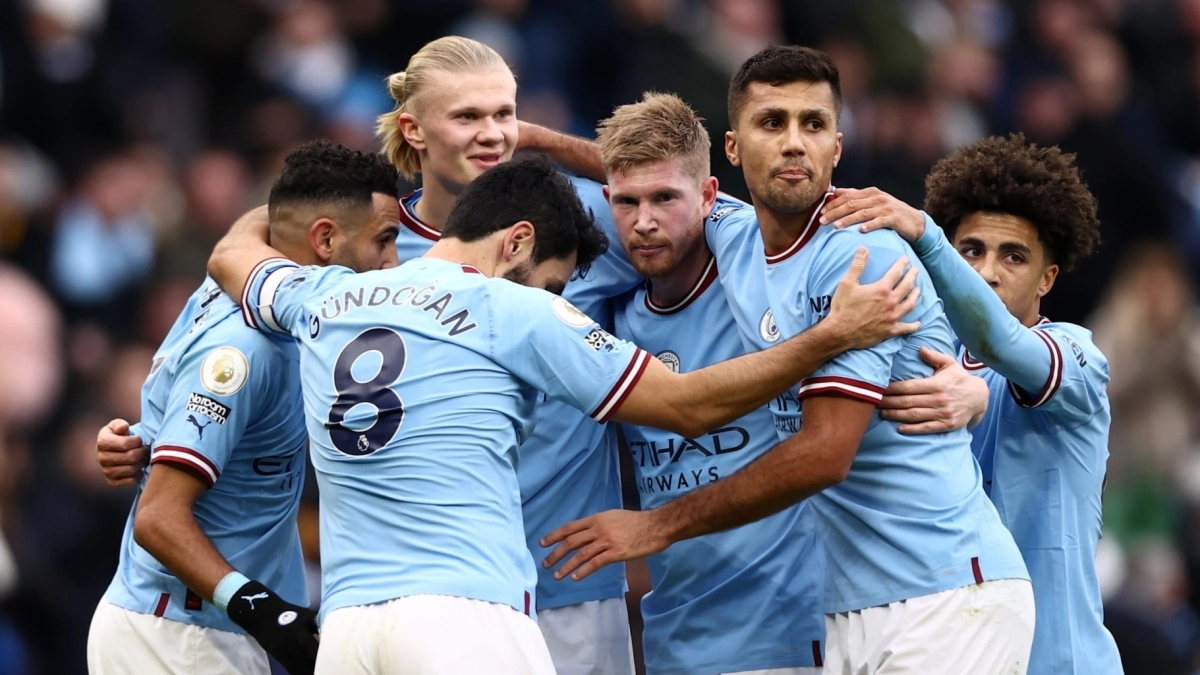 The signing Guardiola wants to get City out of the crisis