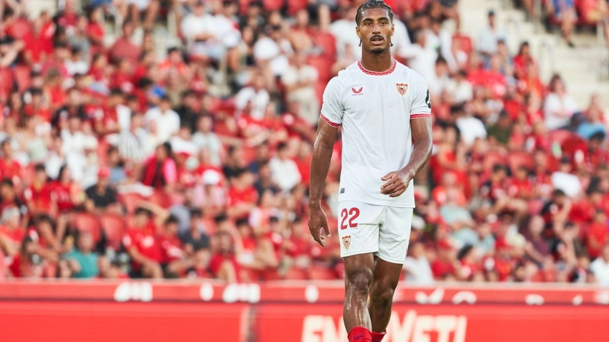 Loïc Badé, Sevilla player.