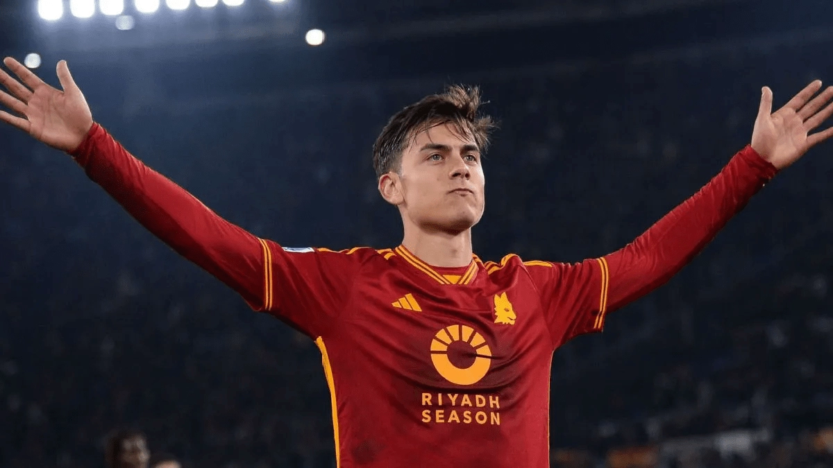 <p>Paulo Dybala, AS Roma player</p>