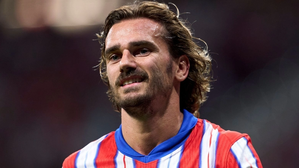 El PSG tantea el fichaje de Antoine Griezmann / AD España