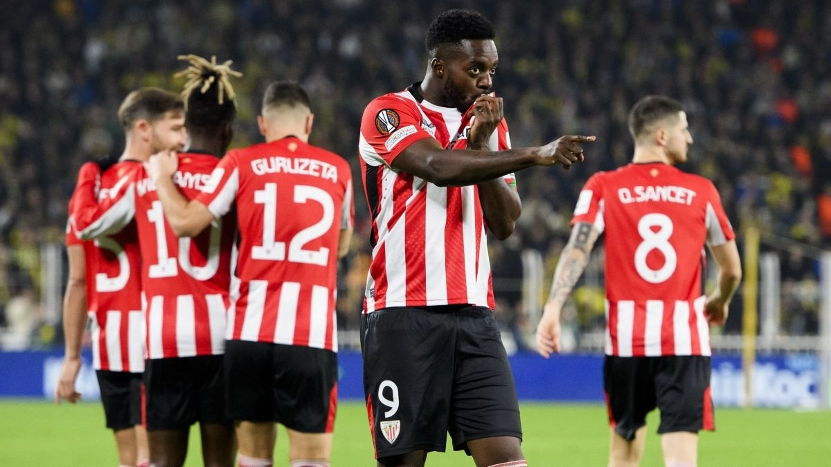 Los jugadores del Athletic Club celebran un gol