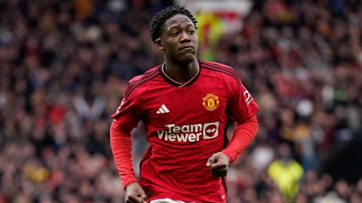 Manchester United puts Kobbie Mainoo up for sale
