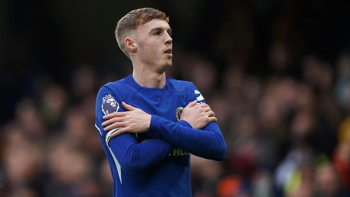 <p>Cole Palmer celebrates a goal scored against Chelsea</p>