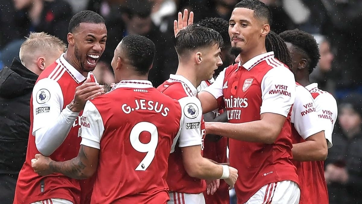 Los futbolistas del Arsenal celebran un gol