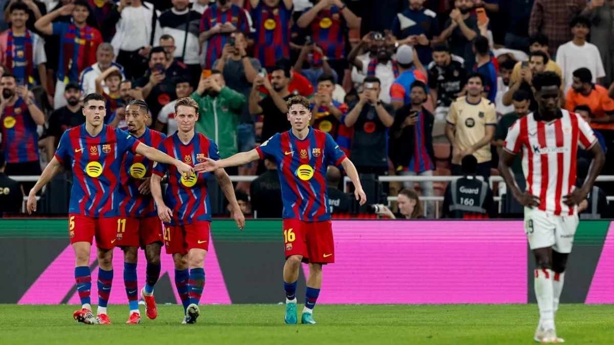 <p>PSG is going for Frenkie De Jong / Sports</p>