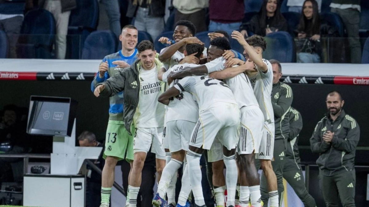 Real Madrid is considering Lacroix / Marca.