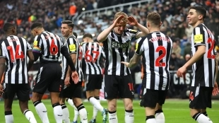 Los 2 jugadores que quiere vender el Newcastle en verano
