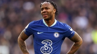 Raheem Sterling, Chelsea player, withdrawn from the last 'blue' match.