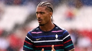 The 3 Premier League clubs pursuing the signing of Loïc Badé