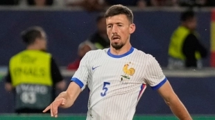 Lenglet definitively leaves Barcelona / Marca