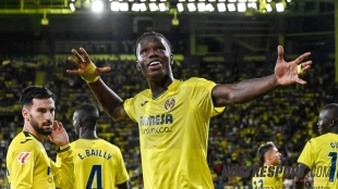 El Villarreal ya mira nuevos delanteros / Nostresport