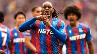 Celebrating the winning goal.